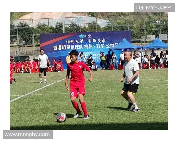 杭州：到2025年底每万人拥有足球场地1.2片以上