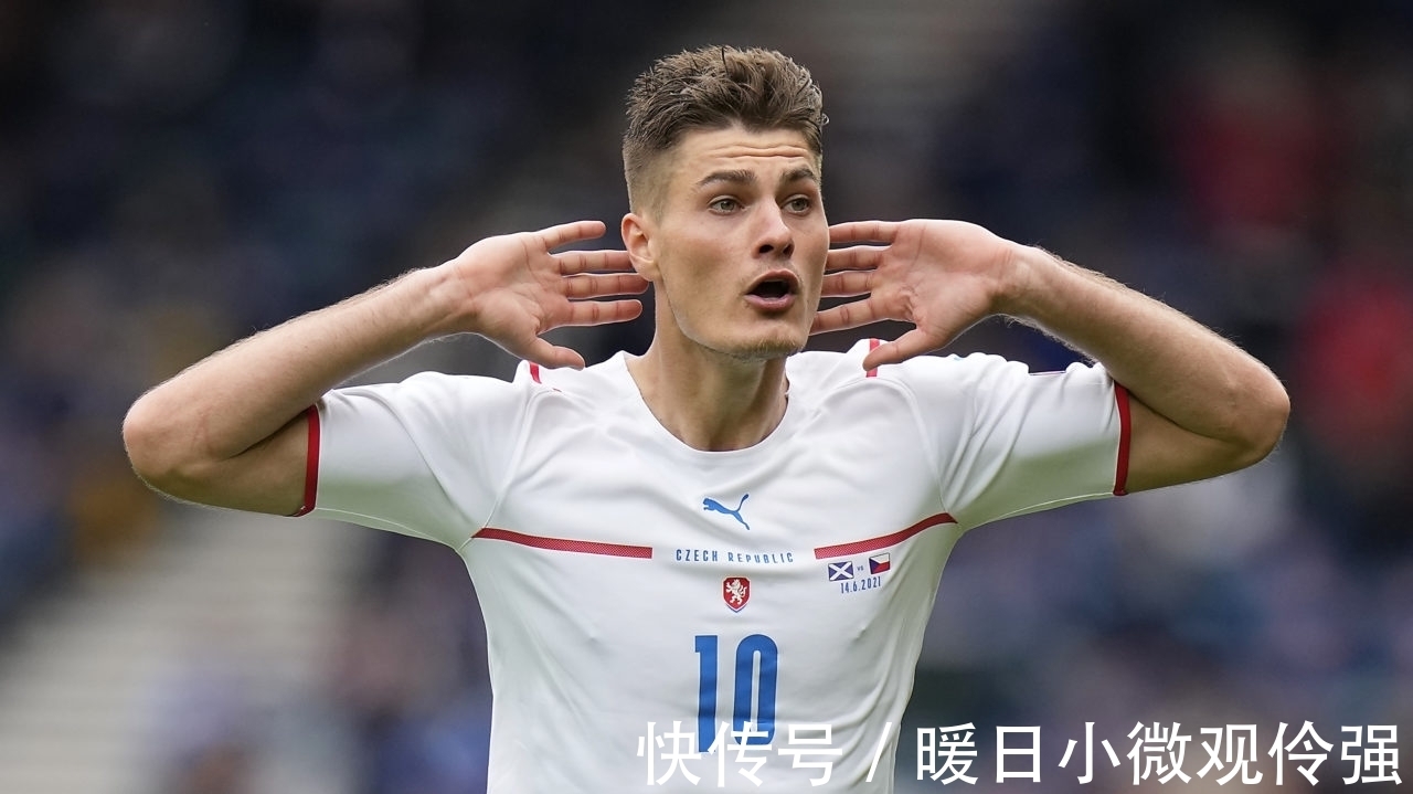 他认为这两 他认为这两